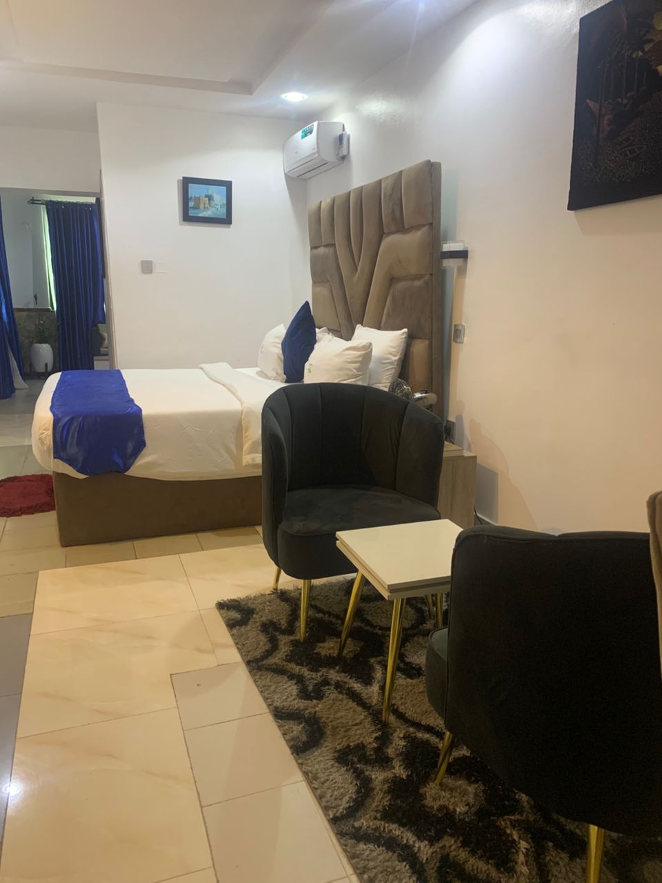 Executive Suite